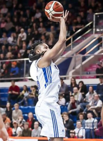 Mondelo y Cruz unen sus camino para conquistar Europa (77-63)