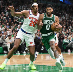 Los Celtics, con 29 triples, acribillan a los Knicks, 109-132