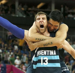 Ginóbili, Scola y Nocioni lideran la lista de 20 preseleccionados argentina