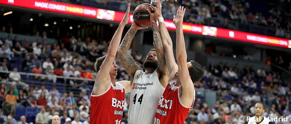 El Real Madrid se adelanta en el playoff ante el Manresa (98-75)