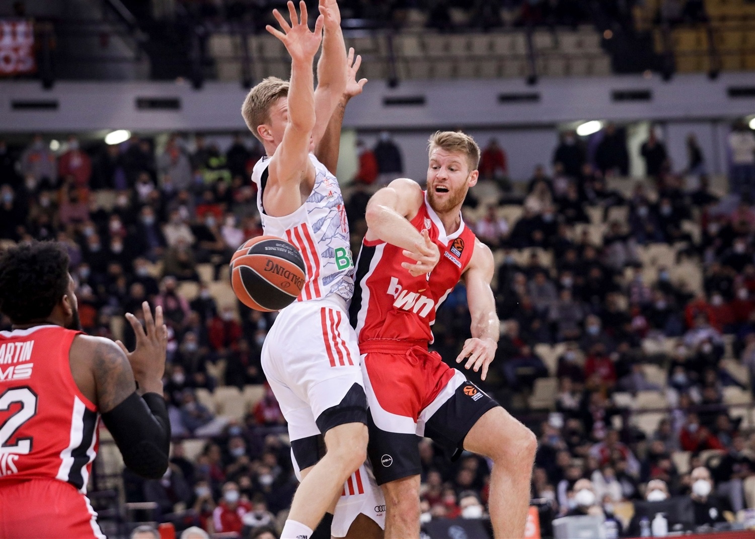 El Olympiacos supera al Bayern de Múnich para volver a las victorias (83-60)