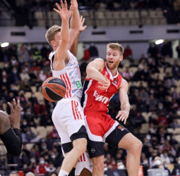 El Olympiacos supera al Bayern de Múnich para volver a las victorias (83-60)