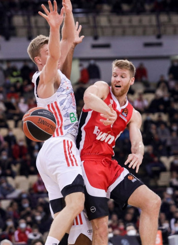 El Olympiacos supera al Bayern de Múnich para volver a las victorias (83-60)