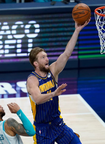 Los Pacers, sin piedad ante los Hornets (144-117)