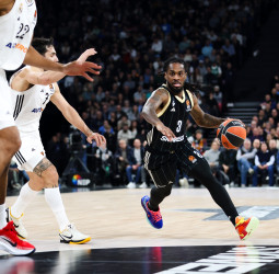 Paris Lee sentencia al Real Madrid sobre la bocina, 80-78