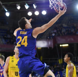 El Barcelona da caza al Real Madrid (103-71)