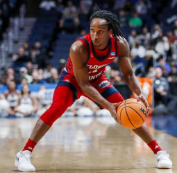 El Girona también quiere fichar del Pistoia, e irá por Michael Forrest