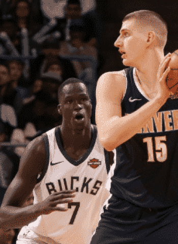 Jokic hace historia con un excelso triple-doble