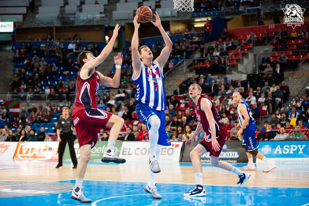 La carrera por la Copa para el Baskonia pasa ante Obradoiro en el Buesa