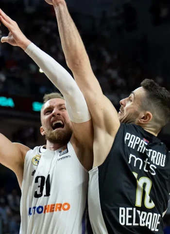 El Madrid tira de épica para estar la final four (98-94) [3-2]