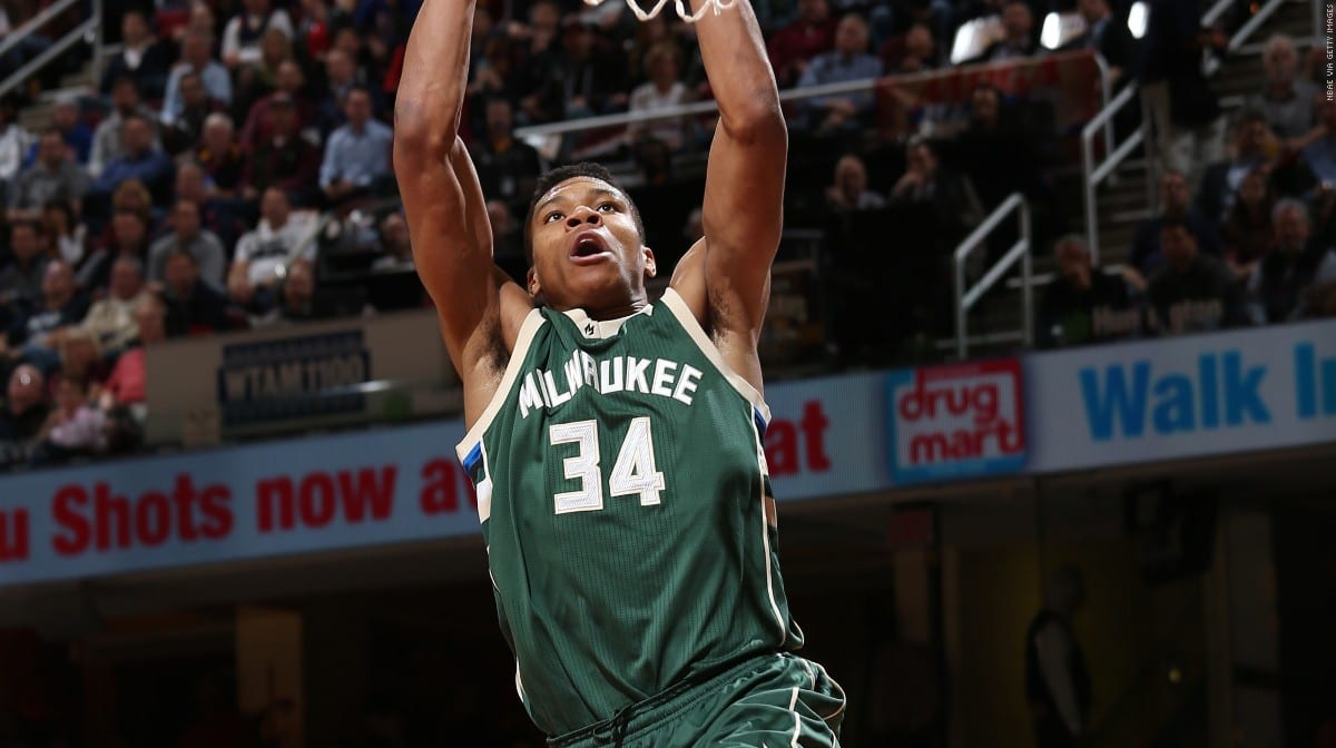 Antetokounmpo hace historia