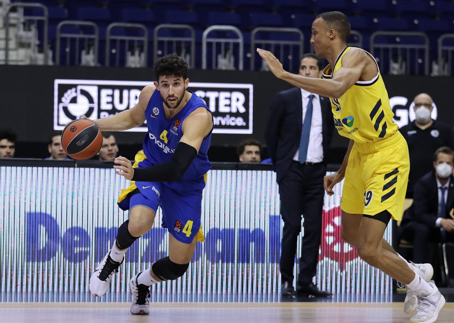 Dorsey marca el ritmo del Maccabi ante el ALBA Berlín (73-85)