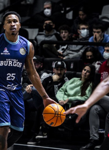 El San Pablo Burgos se mantiene líder en Turquía (75-82)