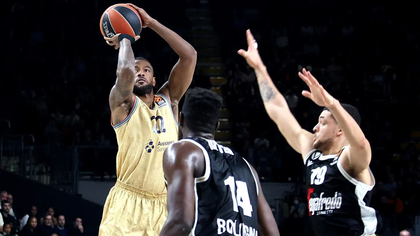 El Barcelona castiga a la Virtus Bolonia, 75-92