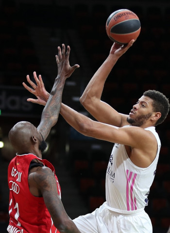 Yabusele y Tavares, MVP`s de la jornada 20 de la EuroLeague