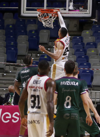 El Casademont Zaragoza arrolla al Unicaja (78-101)