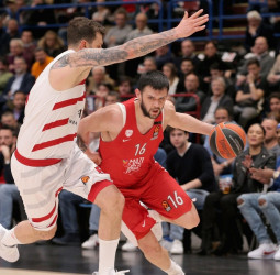 El Maccabi sondea el fichaje de Kostas Papanikolaou