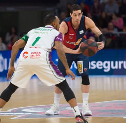 Festival anotador de Kirolbet Baskonia ante el Unicaja (112-95)