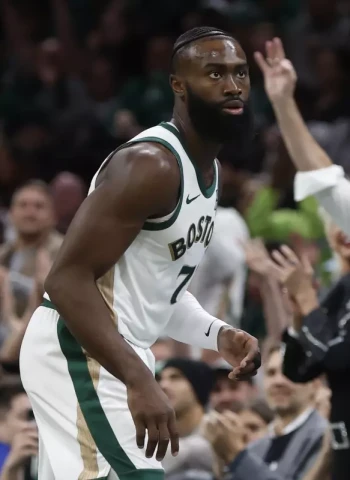 Los Celtics acribillan a los Brooklyn