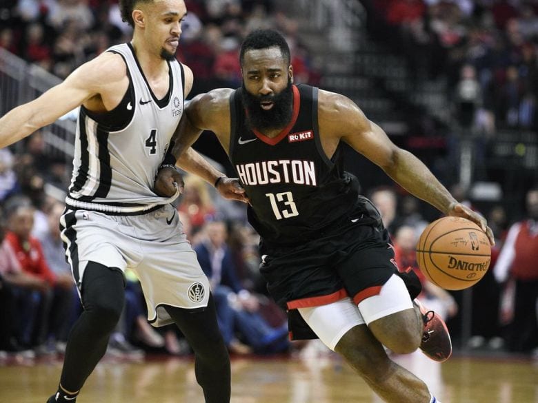 Harden se va hasta los 61 puntos para ganar a los Spurs, LeBron ya matemáticamente, no jugará este año los playoffs