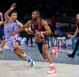 Dura derrota del Barcelona en la cancha del Baskonia (94-75)