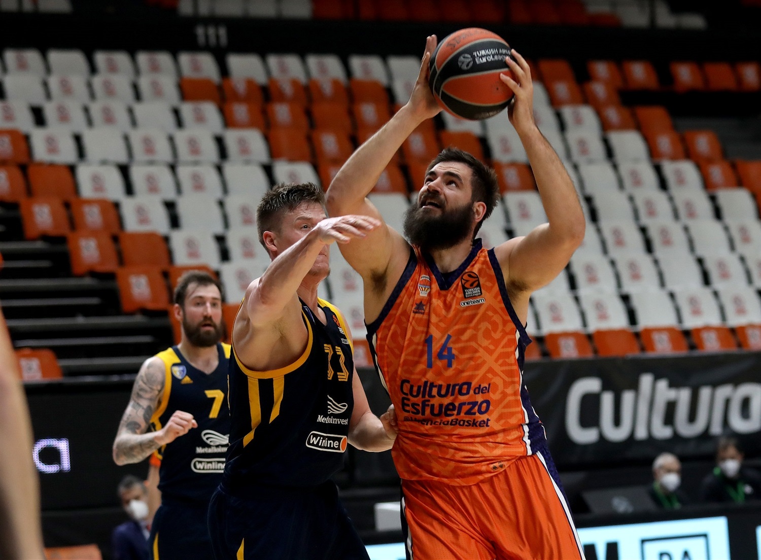 Valencia Basket tumba al Khimki a lomos de Hermannsson (88-82)