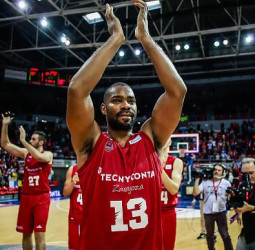 Gary Neal, Jugador de la Jornada 8