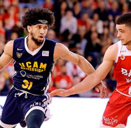 Askia Booker: segunda máxima anotación del UCAM Murcia