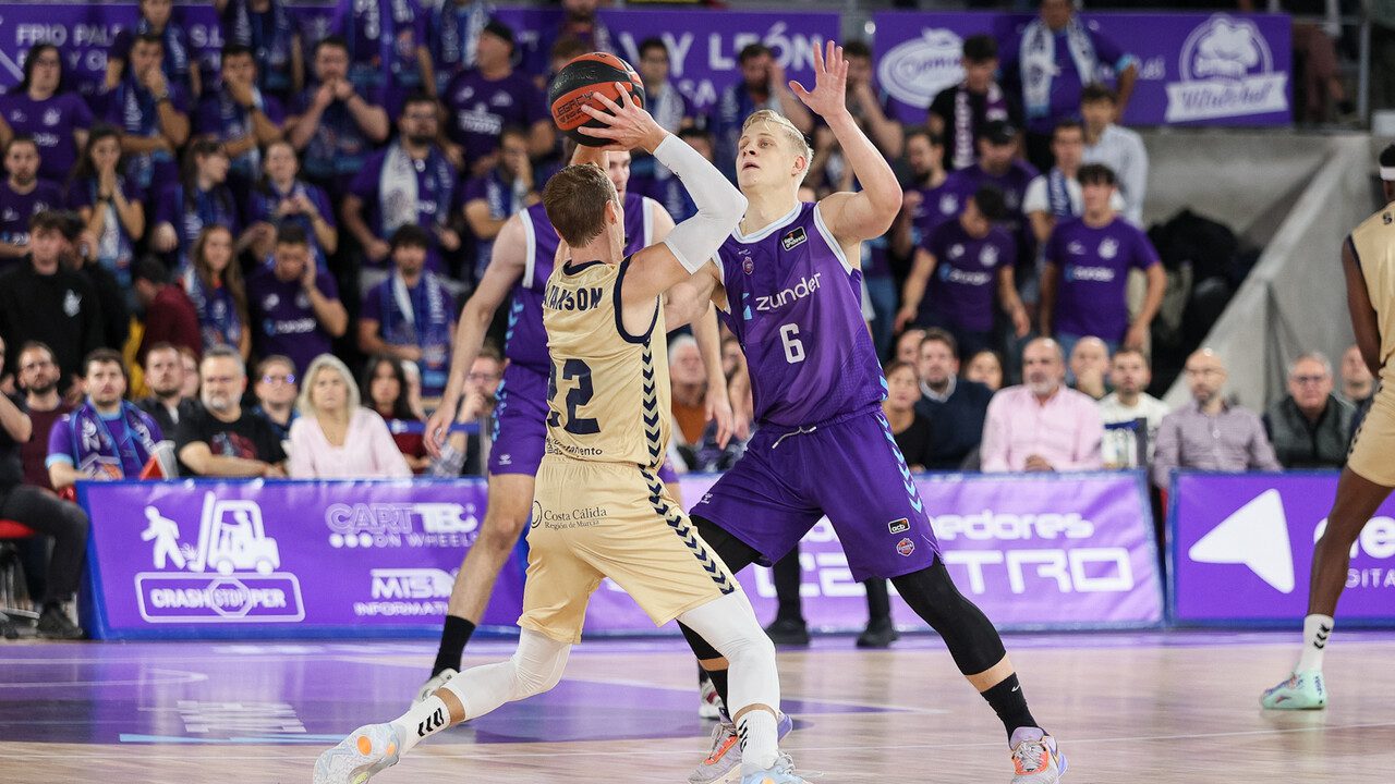 El UCAM Murcia asalta la casa del Zunder Palencia (66-76)