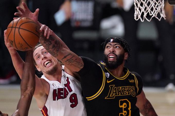 Los Lakers caminan paso firme por la final NBA (124-114) [2-0]