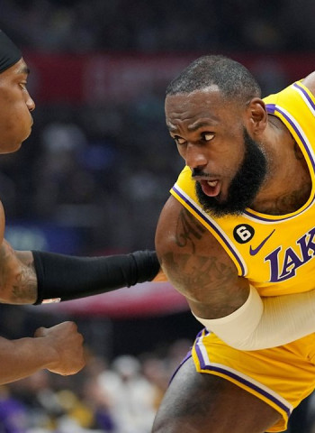 Los Lakers cortan su mala racha contra los Clippers