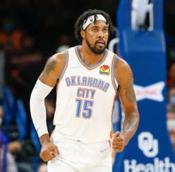 Múltiple intercambio de jugadores entre los Rockets y los Thunder