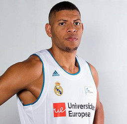 El Real Madrid anuncia el fichaje de Walter Tavares