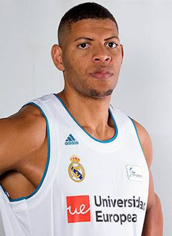 El Real Madrid anuncia el fichaje de Walter Tavares