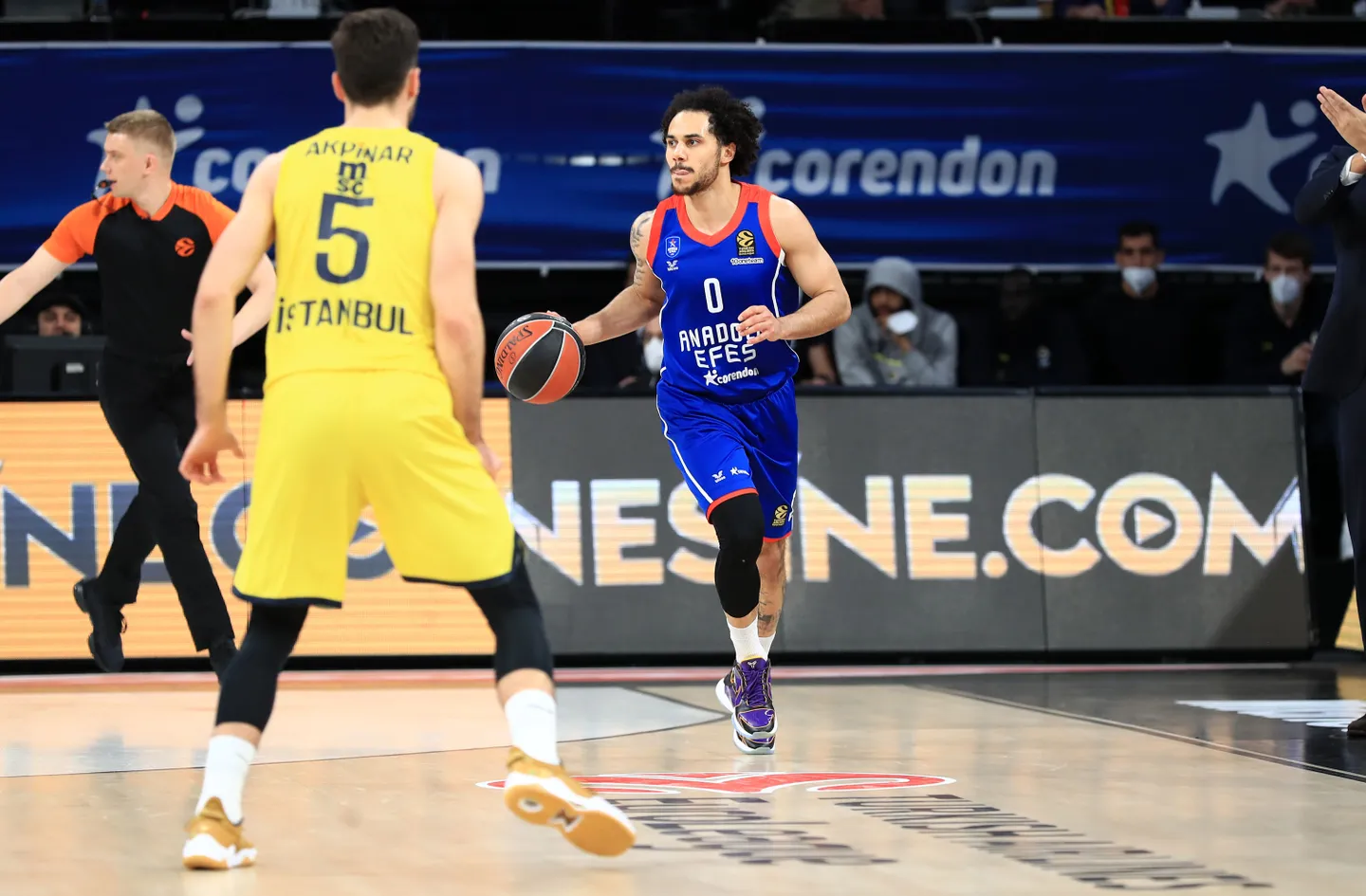 Disfruta de las mejores jugadas de la jornada 28º de la EuroLeague