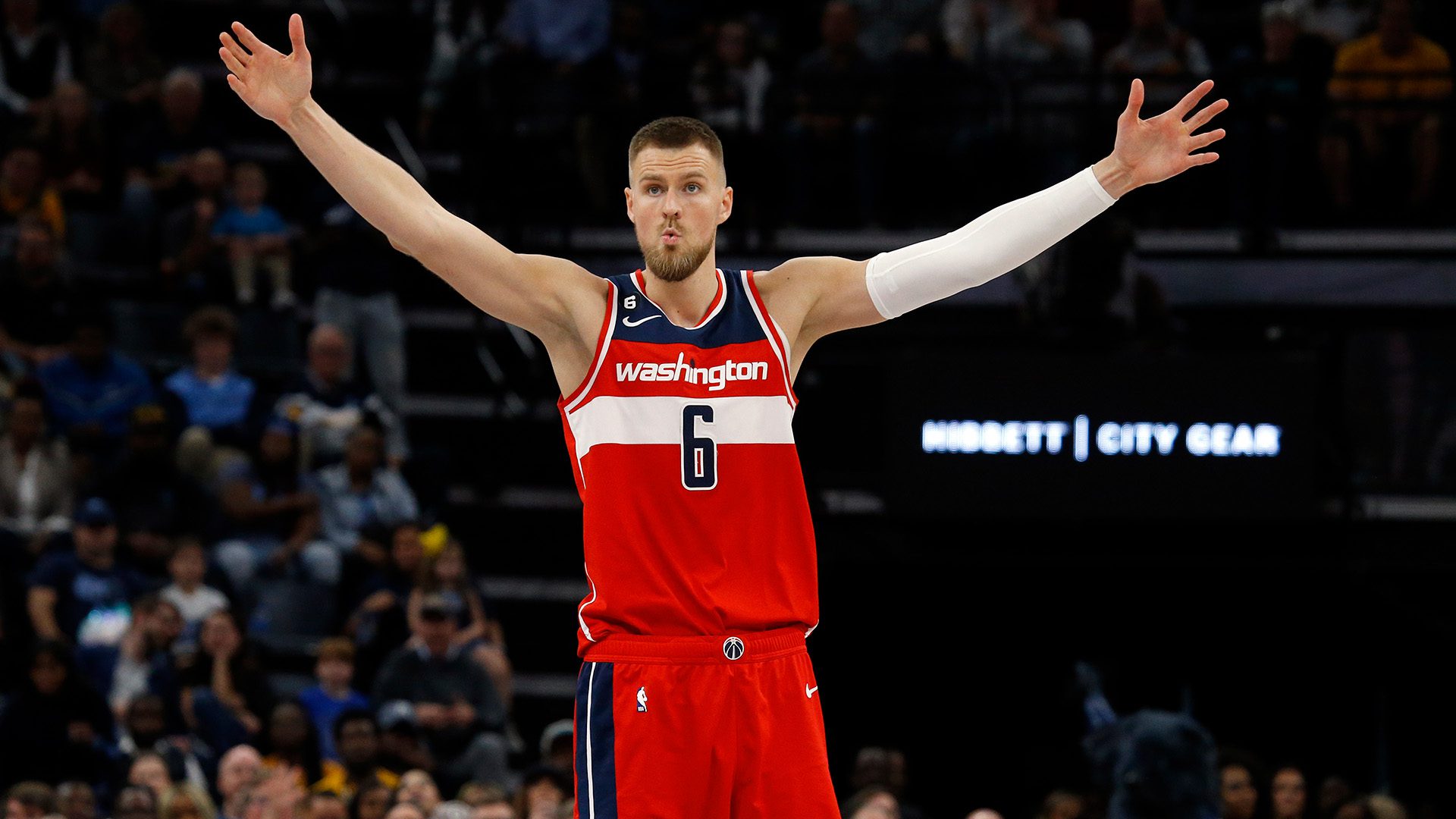 Los New York Knicks vuelven a pensar en Kristaps Porzingis