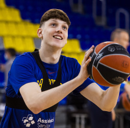 Agustín Ubal jugará cedido en el Bilbao Basket