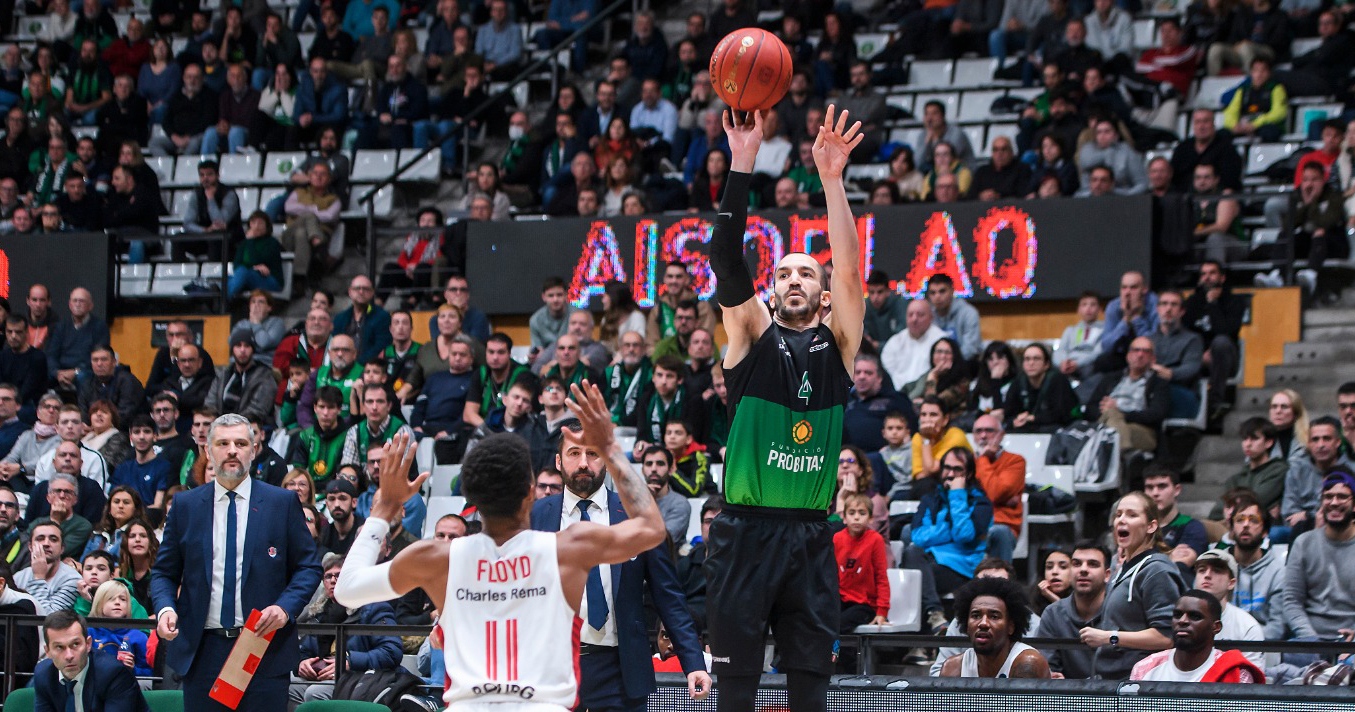 Derrota en un partido a cara o cruz (80-85)