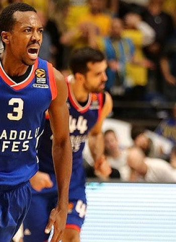 Errick McCollum, de Anadolu Efes, MVP de la jornada 7