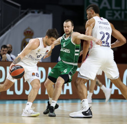 El Real Madrid gana al Zalgiris a base de defensa (70-58)