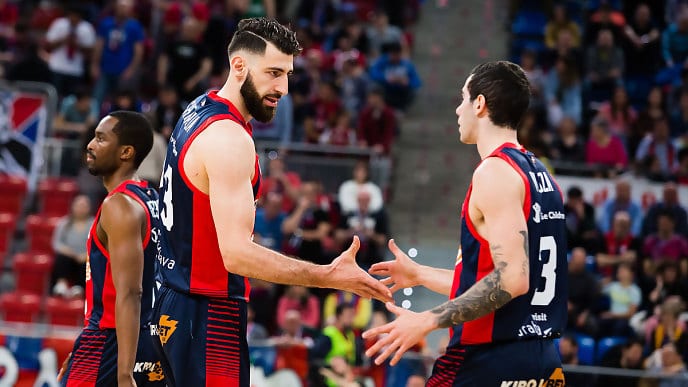 Buesa Arena, apuesta segura para el Baskonia (100-94)