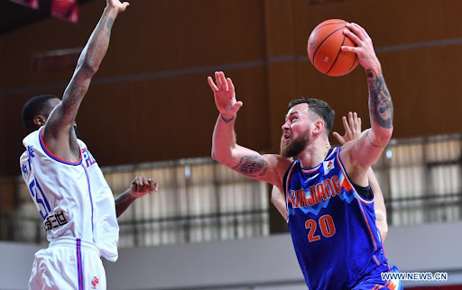 Donatas Motiejunas podría volver a Europa de la mano del AS Mónaco