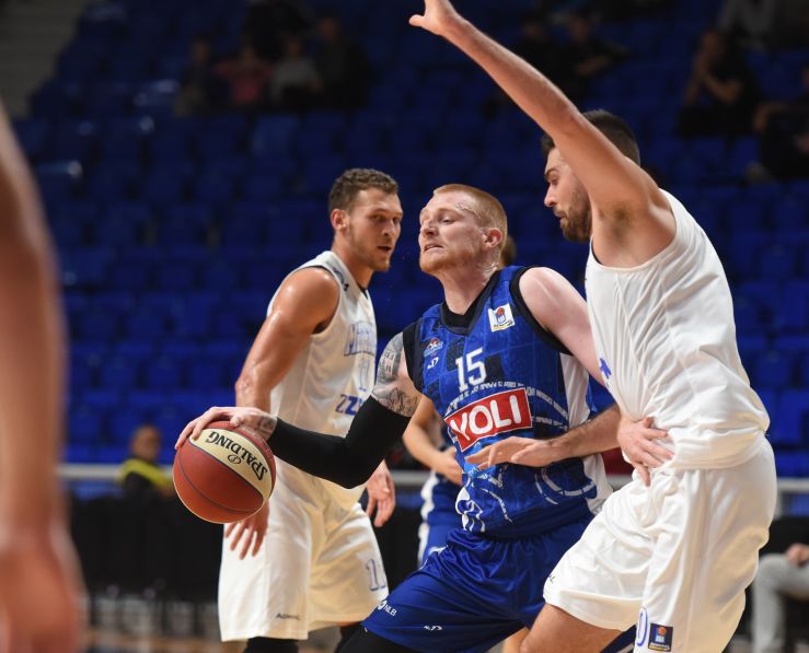 El Darussafaka quiere fichar a Aaron White