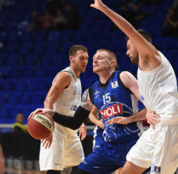 El Darussafaka quiere fichar a Aaron White