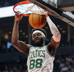 Los Celtics encadenan su sexta victoria consecutiva, 111-101