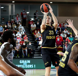 El Bayern Múnich se encuentra con un gran AS Mónaco (94-71)