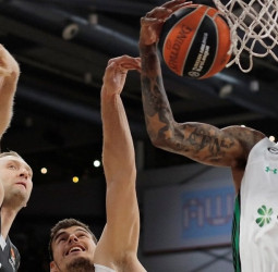 El Darussafaka Dogus, en la prórroga, se agarra a sus opciones de playoff (97-99)