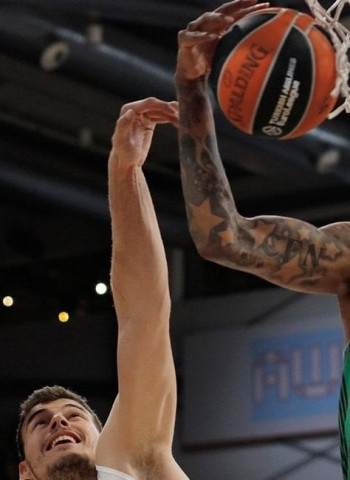 El Darussafaka Dogus, en la prórroga, se agarra a sus opciones de playoff (97-99)