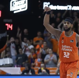 El Valencia Basket negocia las renovaciones de Pradilla, Puerto y Davies