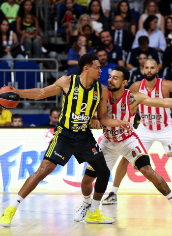 Fenerbahce demuestra su valía ante el Olympiacos, 82-71